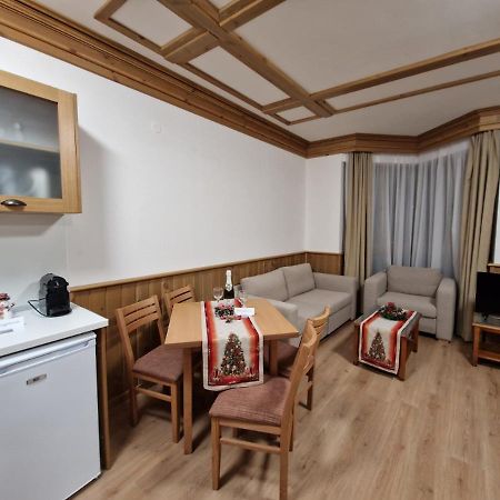 Pirin Golf Private Apartments & Studios Razlog Exterior foto