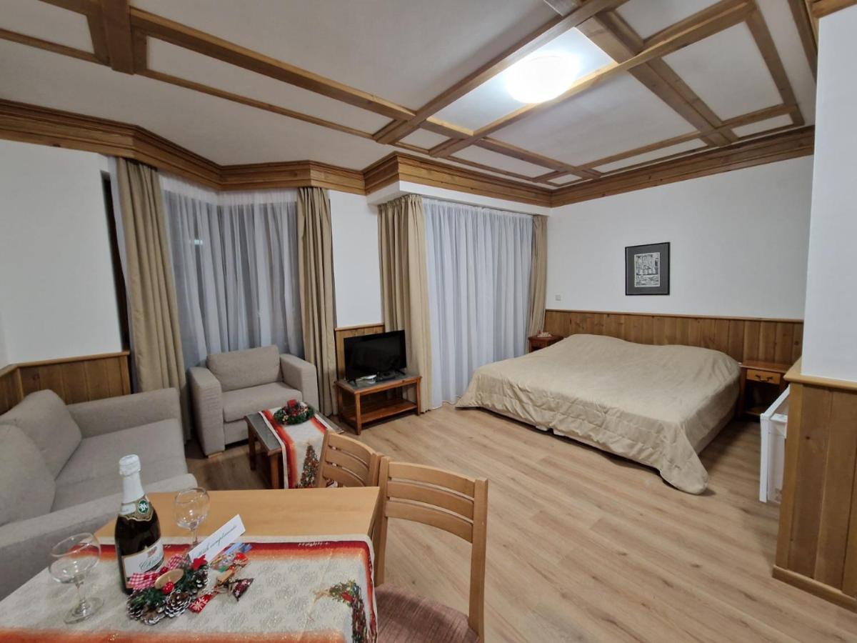 Pirin Golf Private Apartments & Studios Razlog Exterior foto